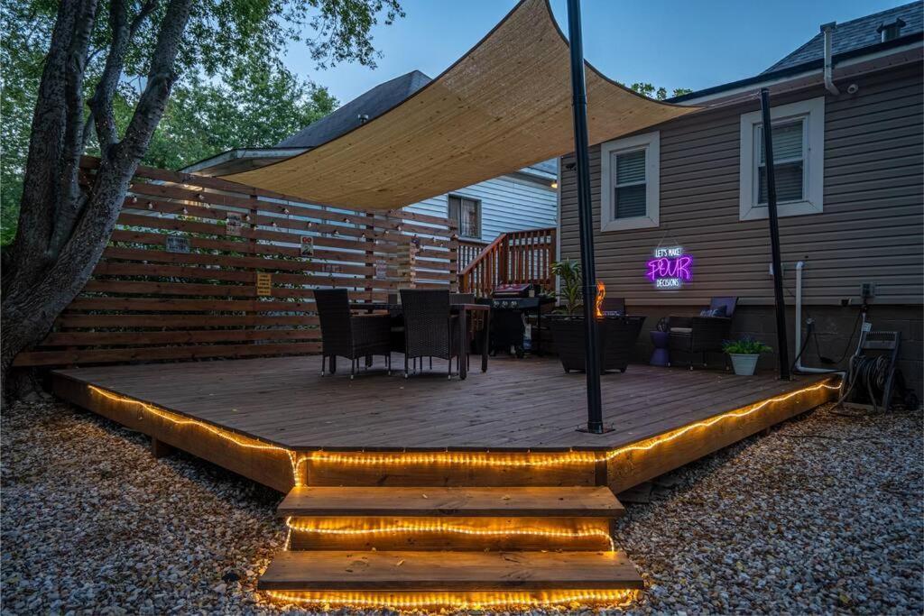 Vineyard Cottage-Pet Friendly & Walk To Oaklawn! هوت سبرنغز المظهر الخارجي الصورة
