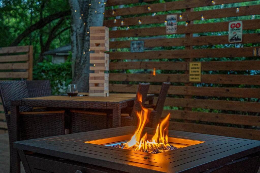 Vineyard Cottage-Pet Friendly & Walk To Oaklawn! هوت سبرنغز المظهر الخارجي الصورة