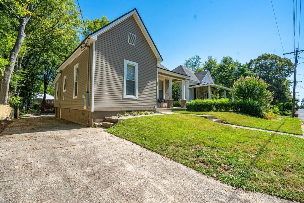 Vineyard Cottage-Pet Friendly & Walk To Oaklawn! هوت سبرنغز المظهر الخارجي الصورة